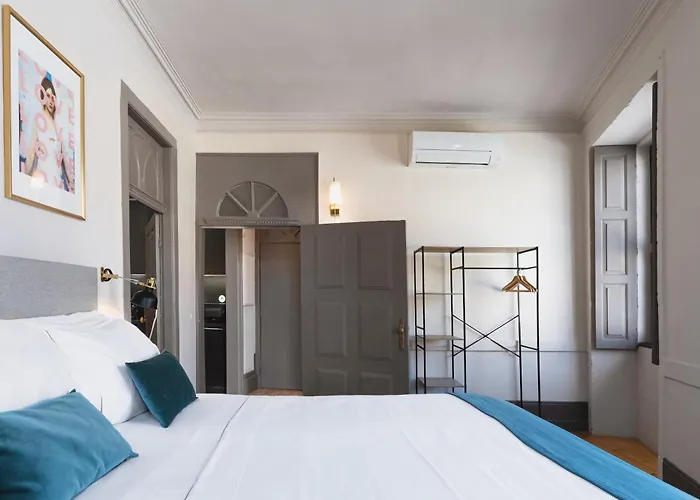 Apartamento Feel Antique Poveiros Flats *